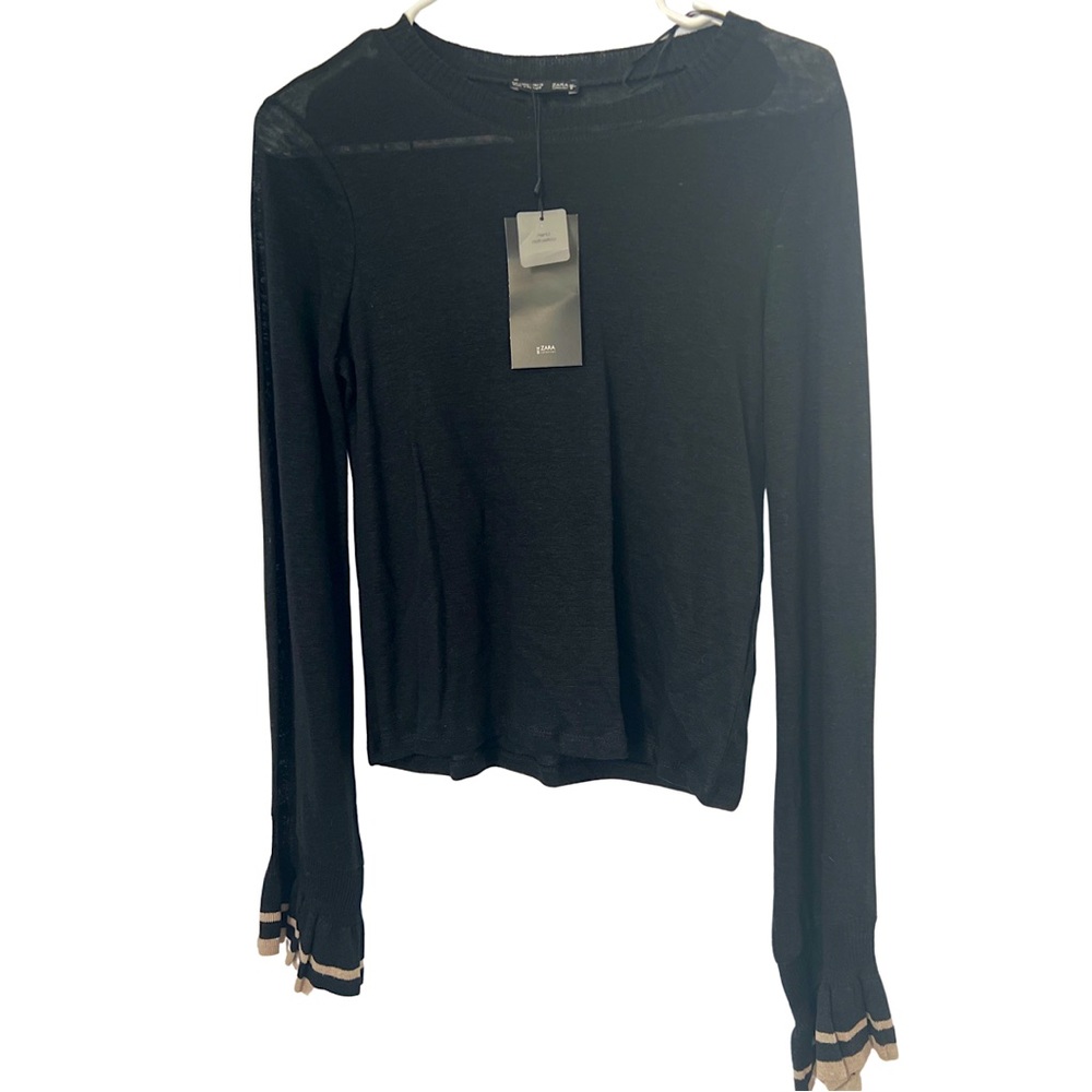 Knit black top long sleeves